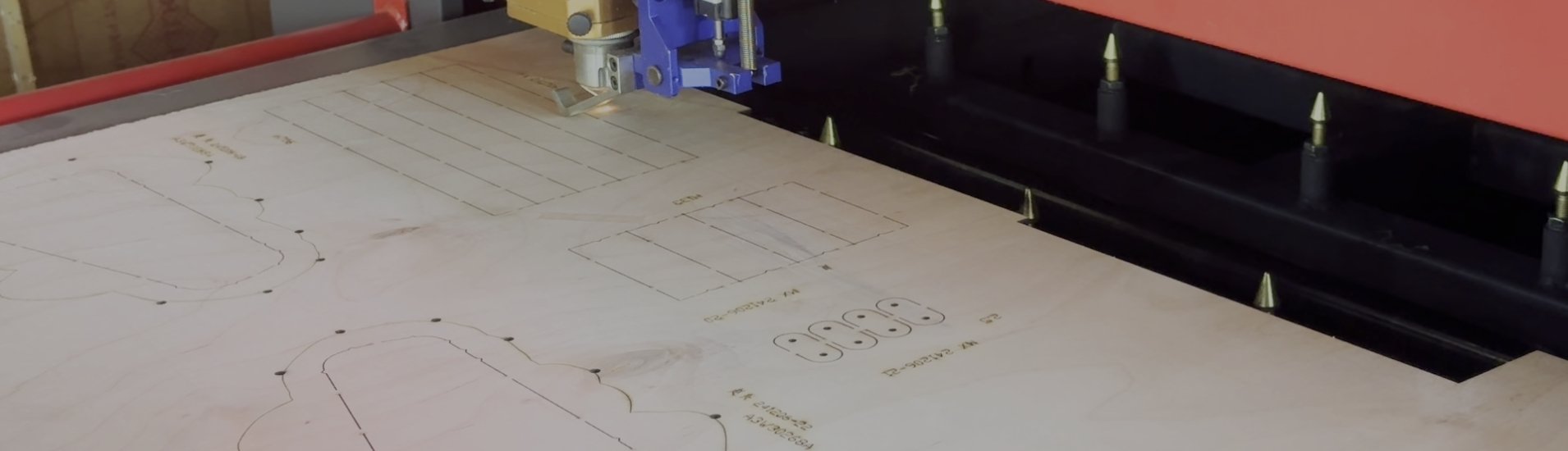 1500W die board laser cutting machine banner