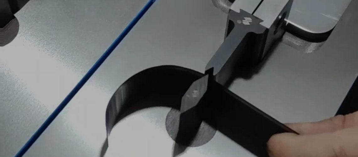 manual rule bending machine video