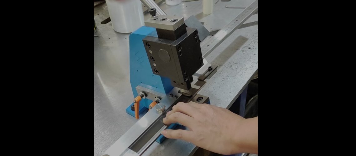 European type steel rule bridging machine video page