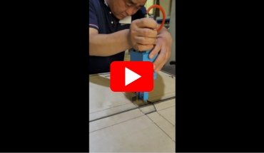 Pneumatic Steel Rule Puller of Die-Making